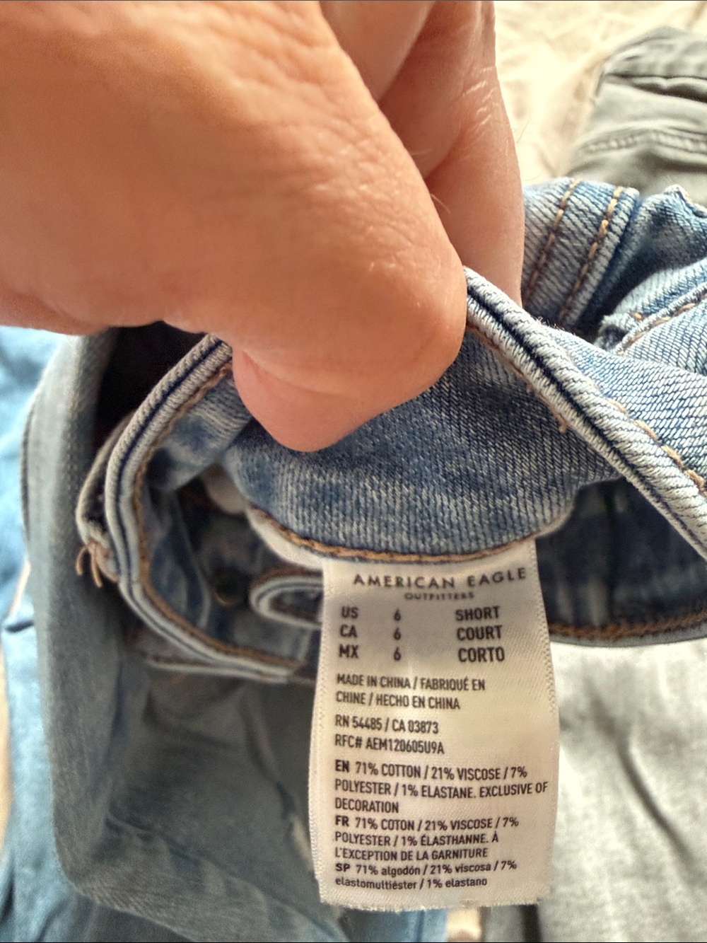 American Eagle Outfitters Women’s Skinny Jeans in Light Blue and Gray - Picture 5 of 12